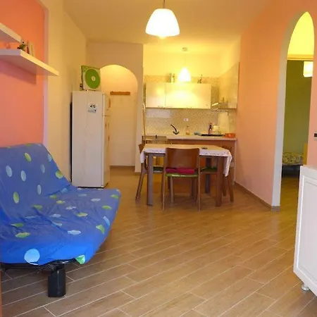 13 Via Del Mulino * Scalea